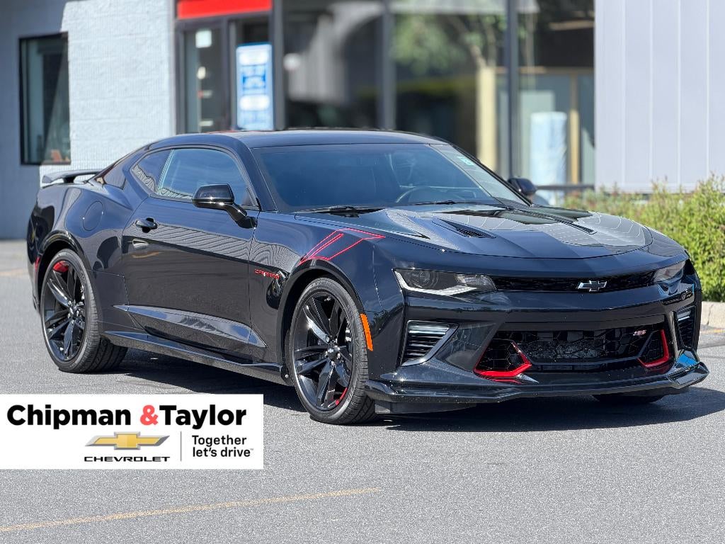 2018 Chevrolet Camaro 2SS in Black — front three-quarter view