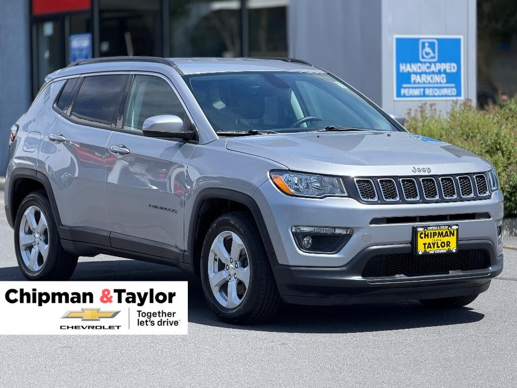 2018 Jeep Compass Latitude in None — front three-quarter view